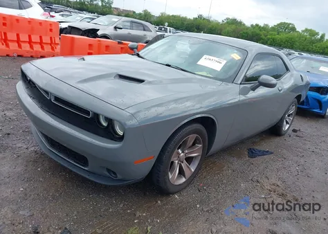 2019 Dodge Challenger Sxt z USA, uszkodzony, nr VIN 2C3CDZAG5KH603773